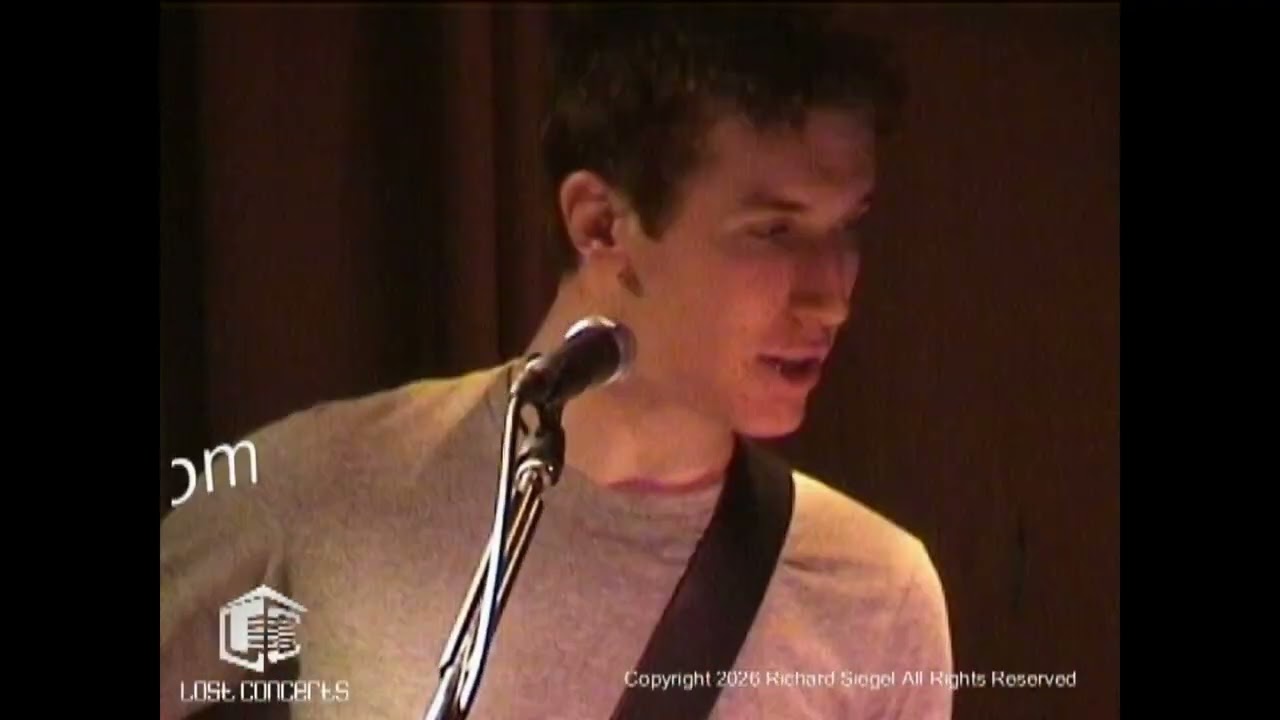 Kevin Iverson live at the Bull & Gate London for Onlinetv by Rick Siegel