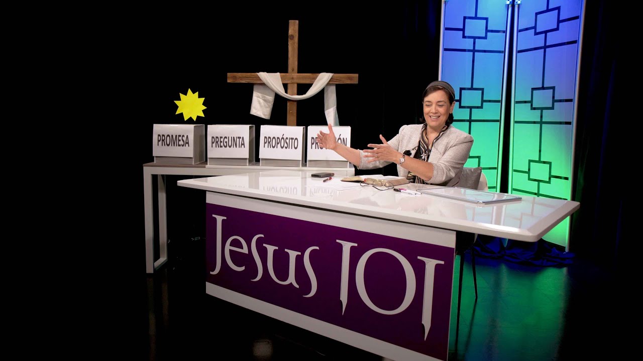 Dios con Nosotros (Navidad - parte 1) por Jesus 101 con Elizabeth Viera Talbot