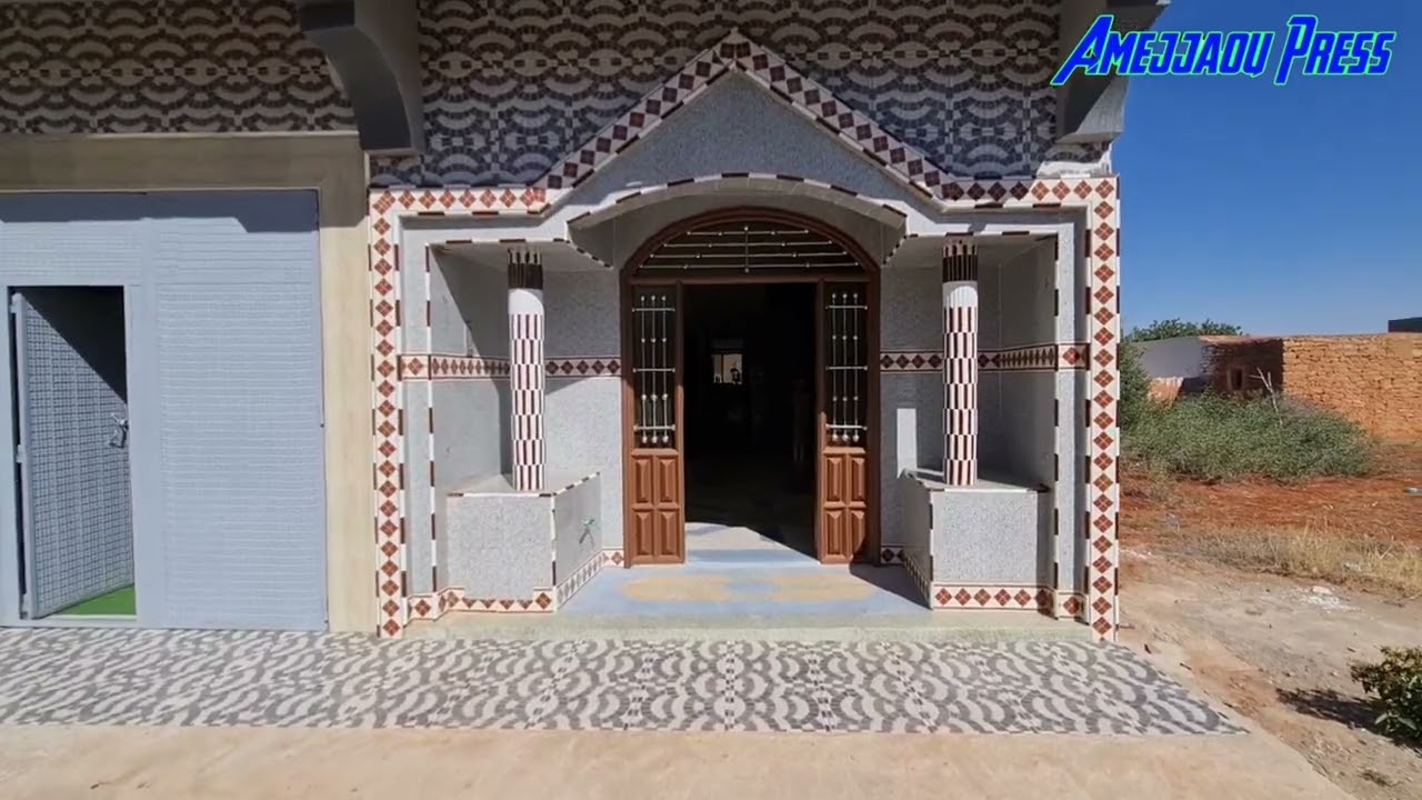 منزل للبيع قرب دار الكبداني دوار إبوزكوثن قرب مسجد القضيا للإستفسار رقم 0031624087113