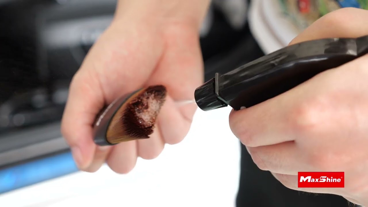 Ultra soft handled detailing brush - Maxshine