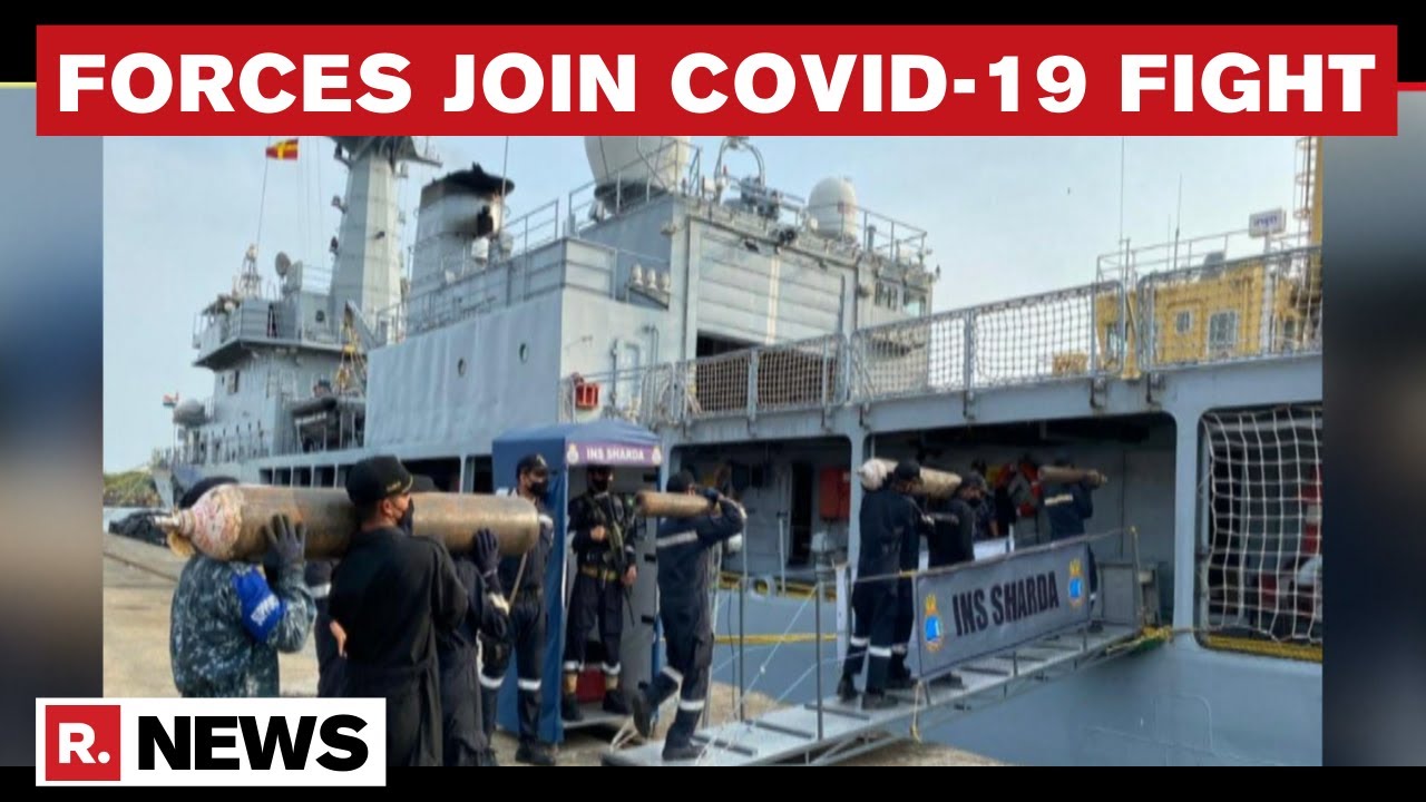 COVID-19: Indian Navy Joins Fight, Dispatches Oxygen Cylinders & Medical Supplies To Kavaratti