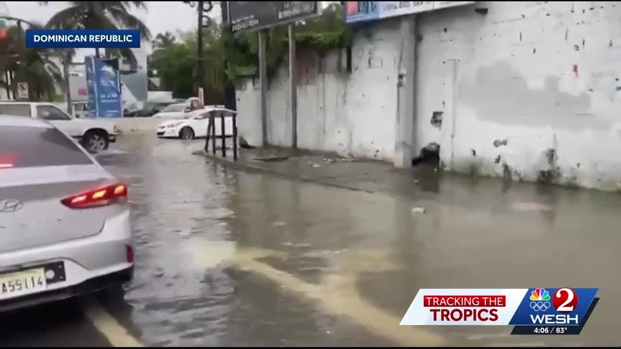 Tropical Storm Melissa dumps flooding rain on Dominican Republic