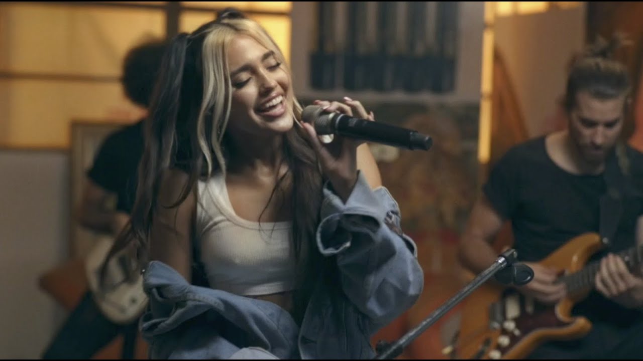 Maia Reficco - The Buenos Aires Sessions (VIDEO OFICIAL)