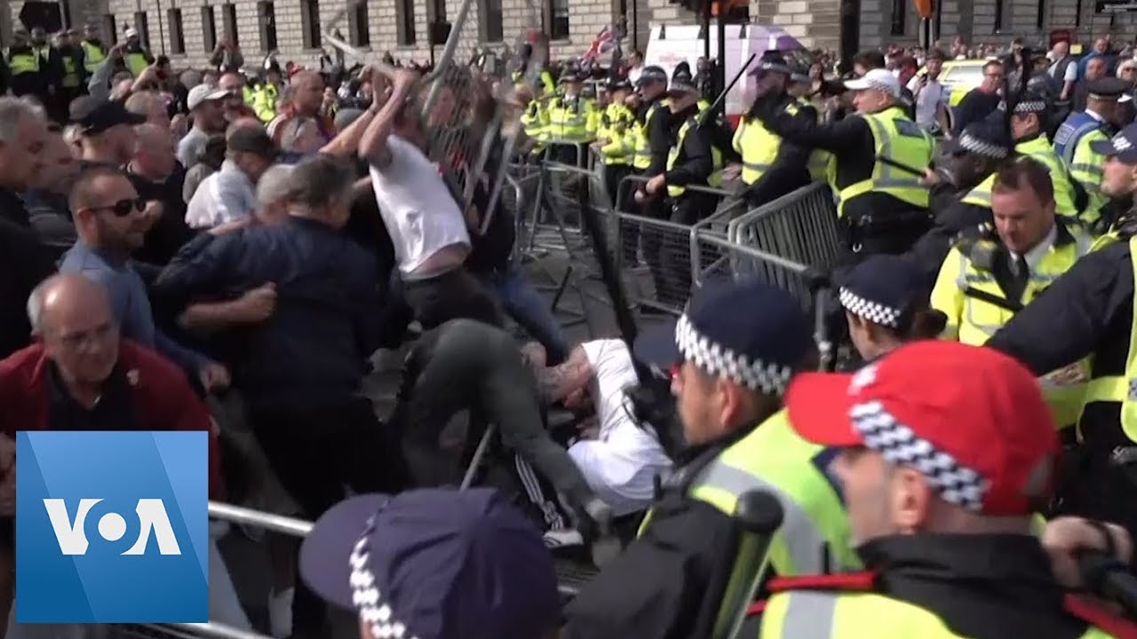 Brexit: Police and Protesters Trade Blows at Rally