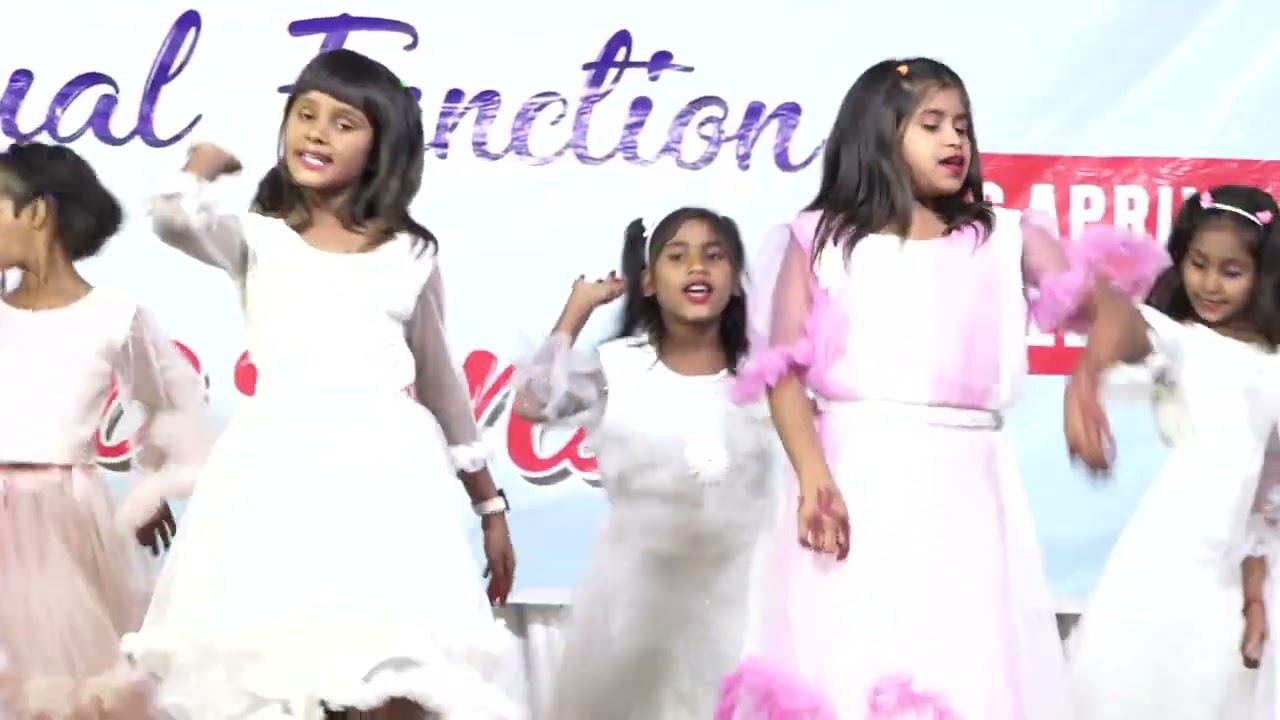 CHOTA BACHCHA JAAN KE KOI AAKH DIKHANA RE #ANNUAL FUNCTION 2025 NEW STANDARD PUBLIC INTER COLLEGE