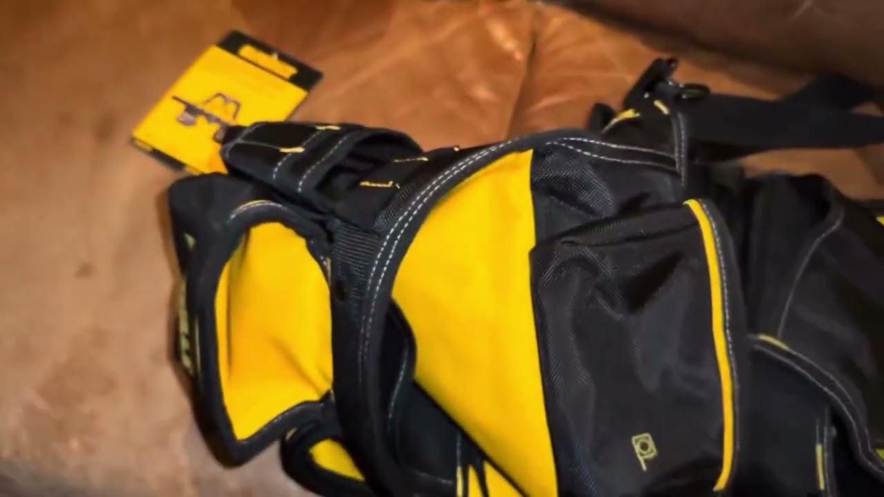 DEWALT Professional Tool Belt Organizer With Suspenders & 25 Pockets, Heavy Duty Construction Review