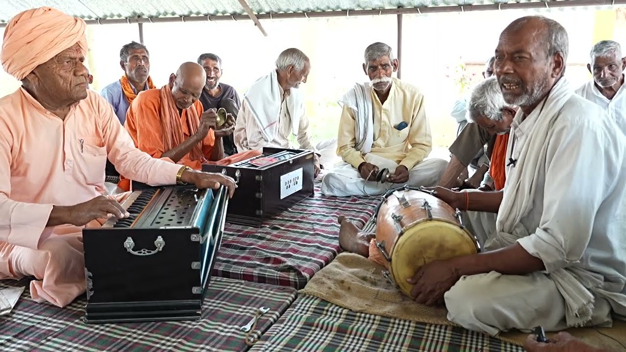 जो रस बरस रहो बरसाने | वो रस तीन लोक में नाऐ | jo ras baras raho barsane | Radhe kirtan bhajan
