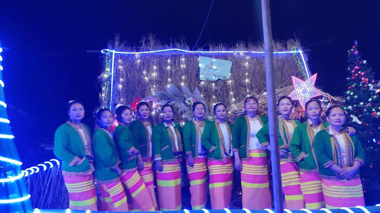 Group dance by Jommoh Kupak Colony/GJTBC