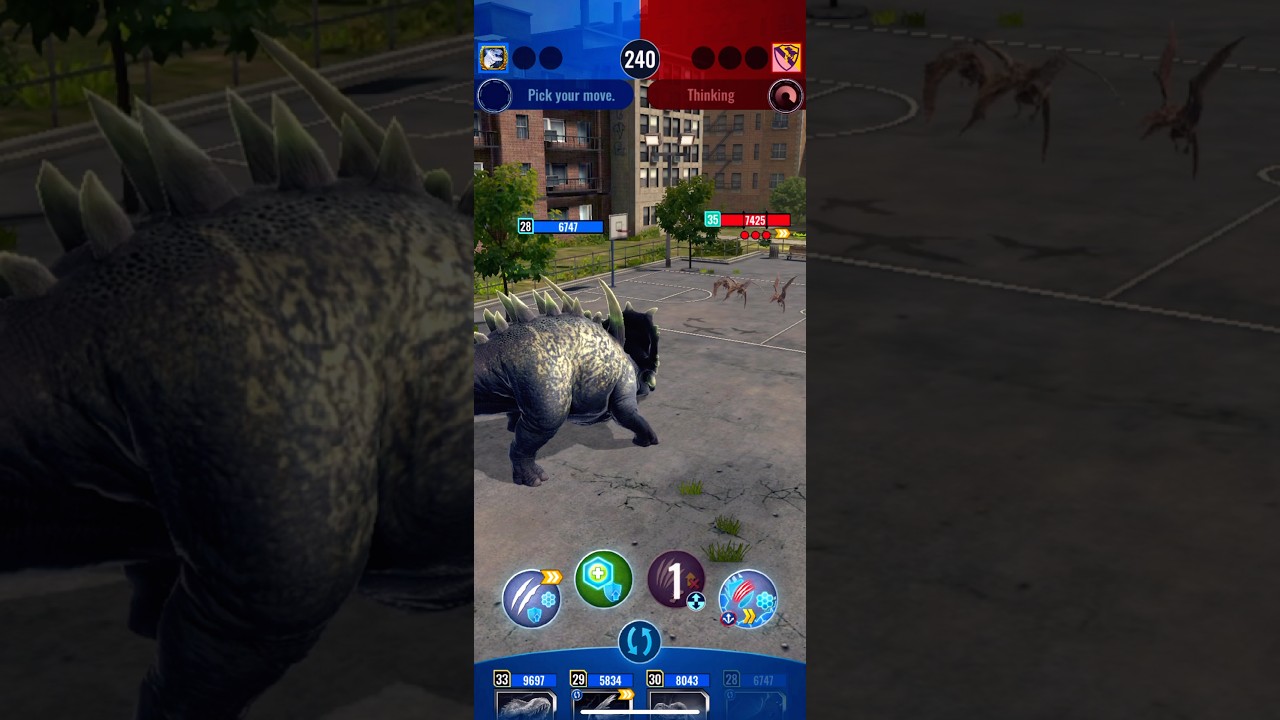 Level 28 Spinotops Vs Level 35 Monkeyondactylus who wins ? #jurassicworldalive #shorts #spinotops