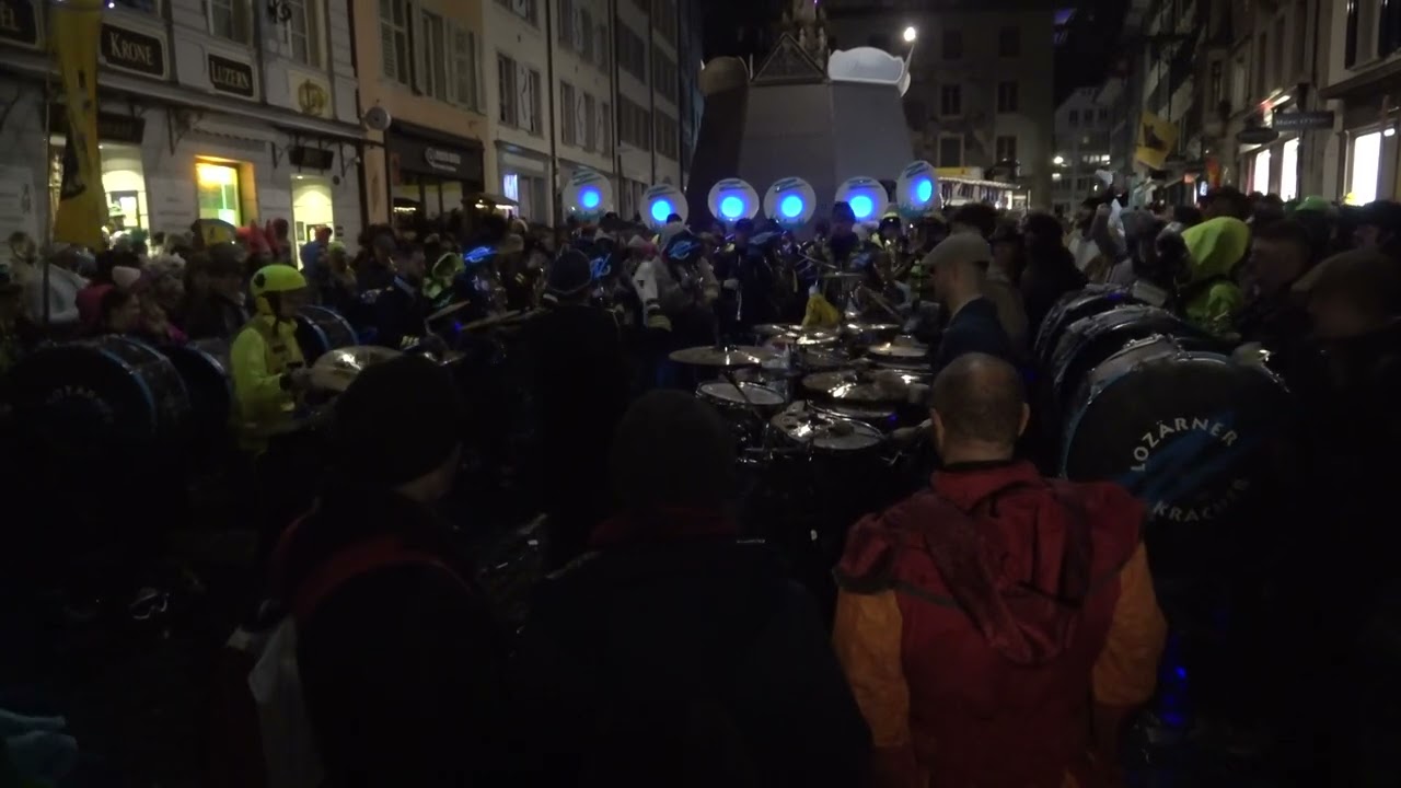 Lozärner Kracher - Platzkonzärt ofm Weinmarkt 12.02.2026