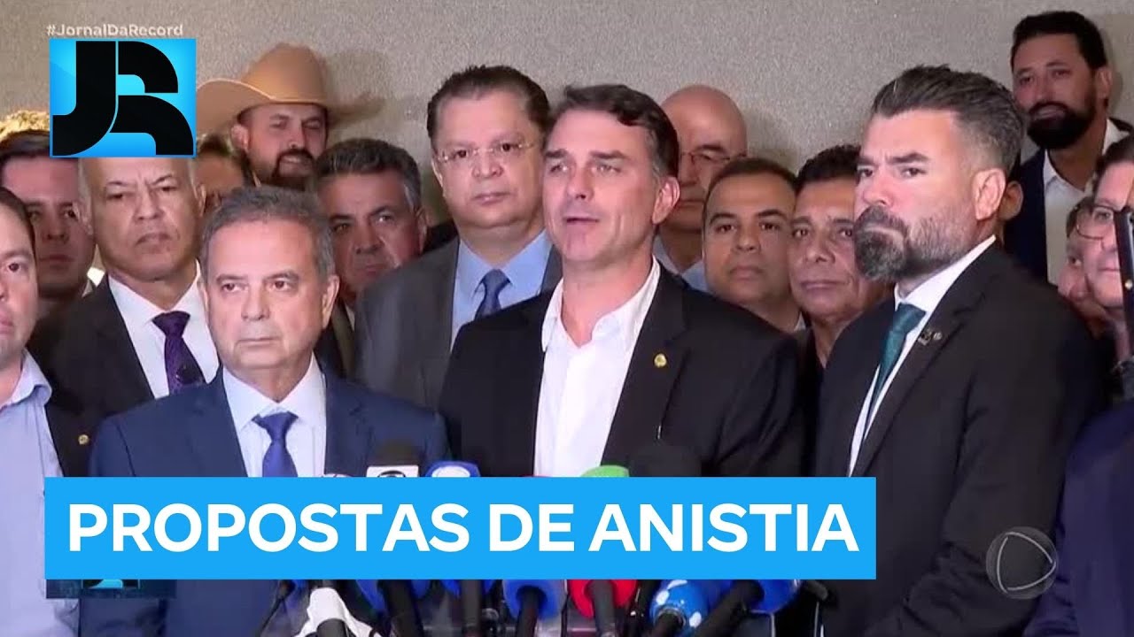 Prisão de Jair Bolsonaro reacende discussões sobre propostas de anistia ou de redução de penas
