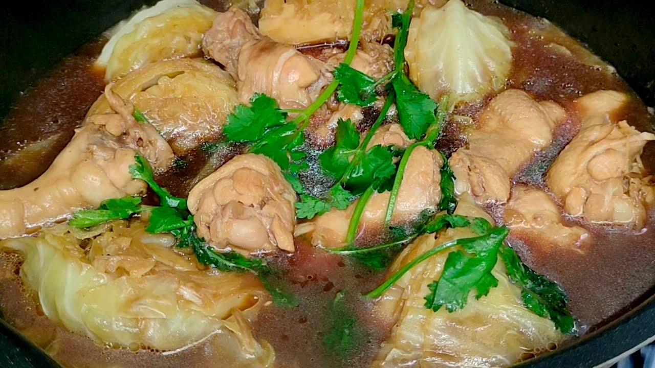 กะหล่ำปลีตุ๋นน่องไก่ หอม น้ำซุปหวานกลมกล่อม