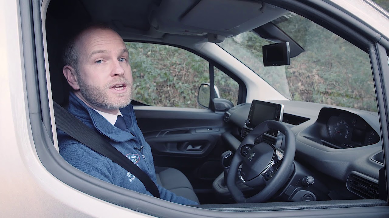 The All New Peugeot Partner Van 2019 Review, Walkaround & Drive