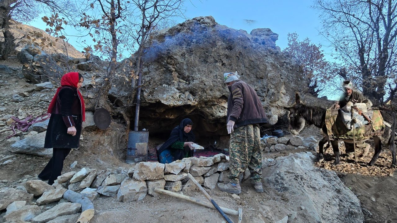 Кочевая жизнь в пещере, перестройка пещеры, чтобы спастись от зимнего холода и диких животных❄