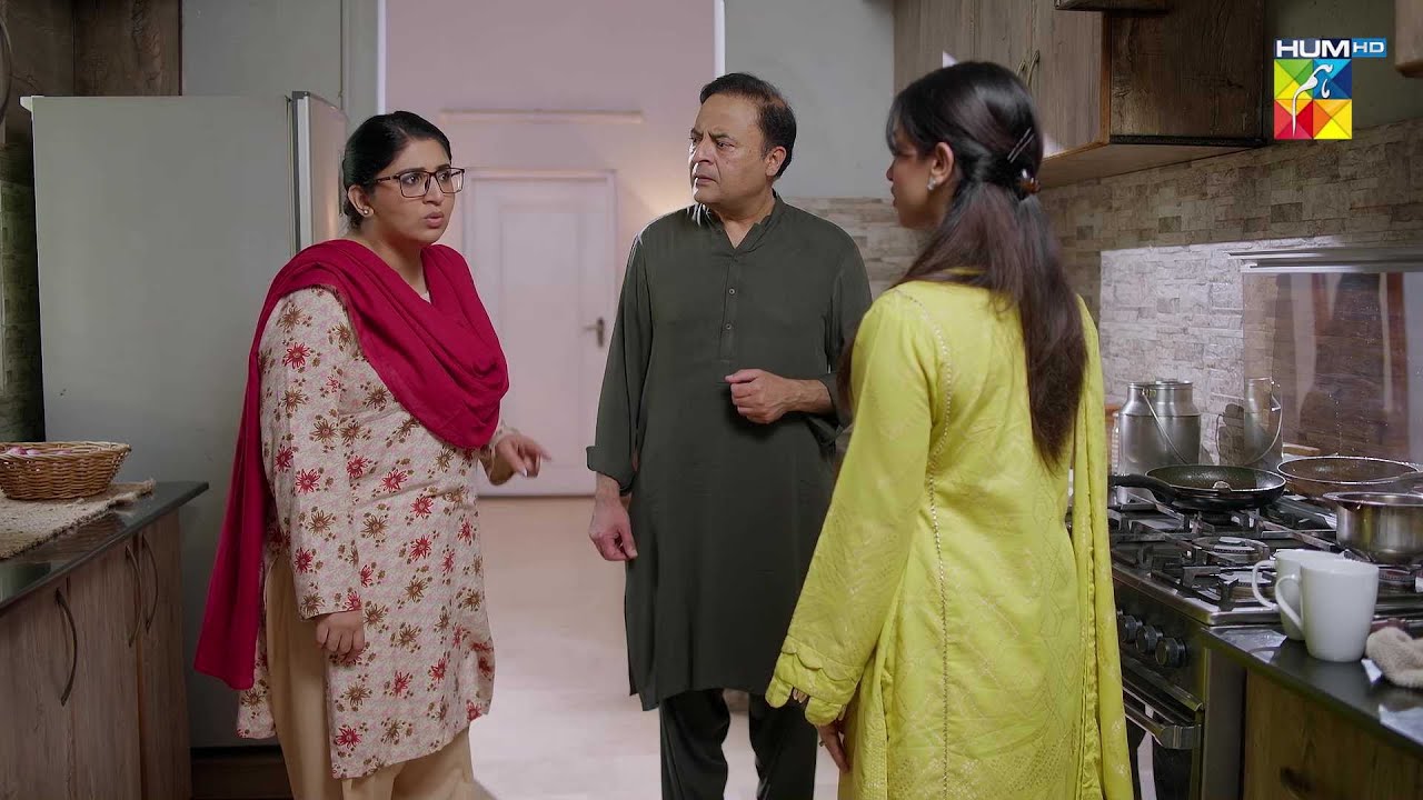 Ami Kiyun Kaha..? Mein Tumhari Maa Nahi Hun...!! #daamemohabbat - HUM TV