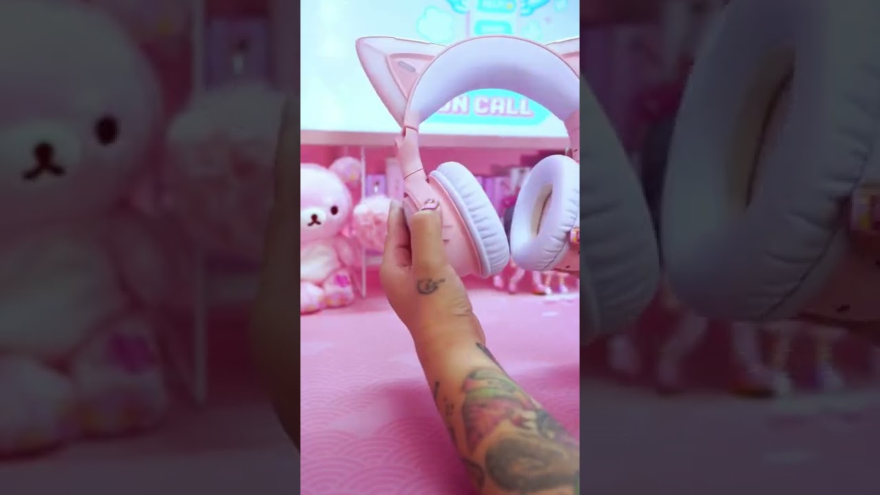 Jookstogo ASMR Unboxing of Yowu Chan Magic Cat Ear Headphones 4 