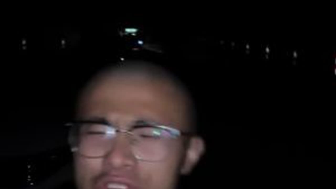 顺利到达工地，附近有没有爱猫人士帮我养养猫
