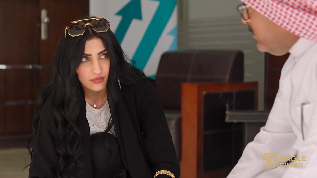 اول ما شافها انغرم فيها❗شوفوا ايش سالفتها‼️❤️🤭