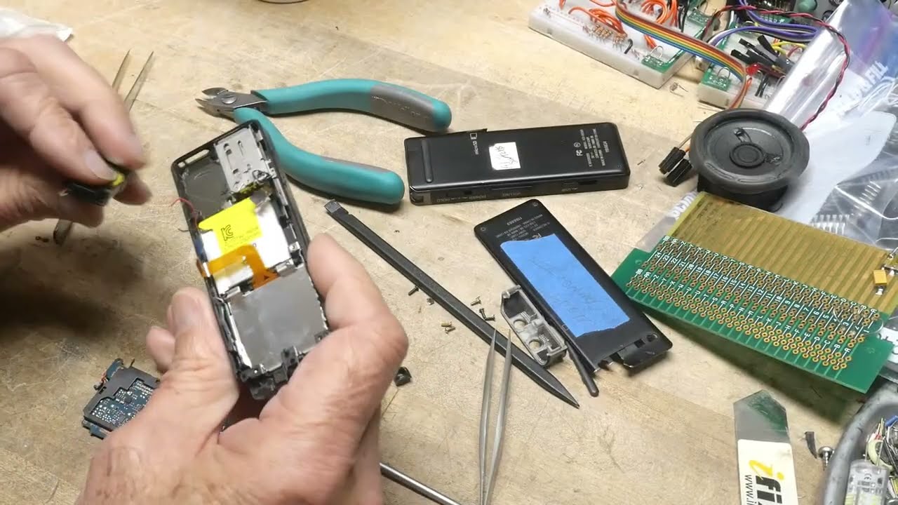 #2487 Sony ux560 Digital Recorder Teardown