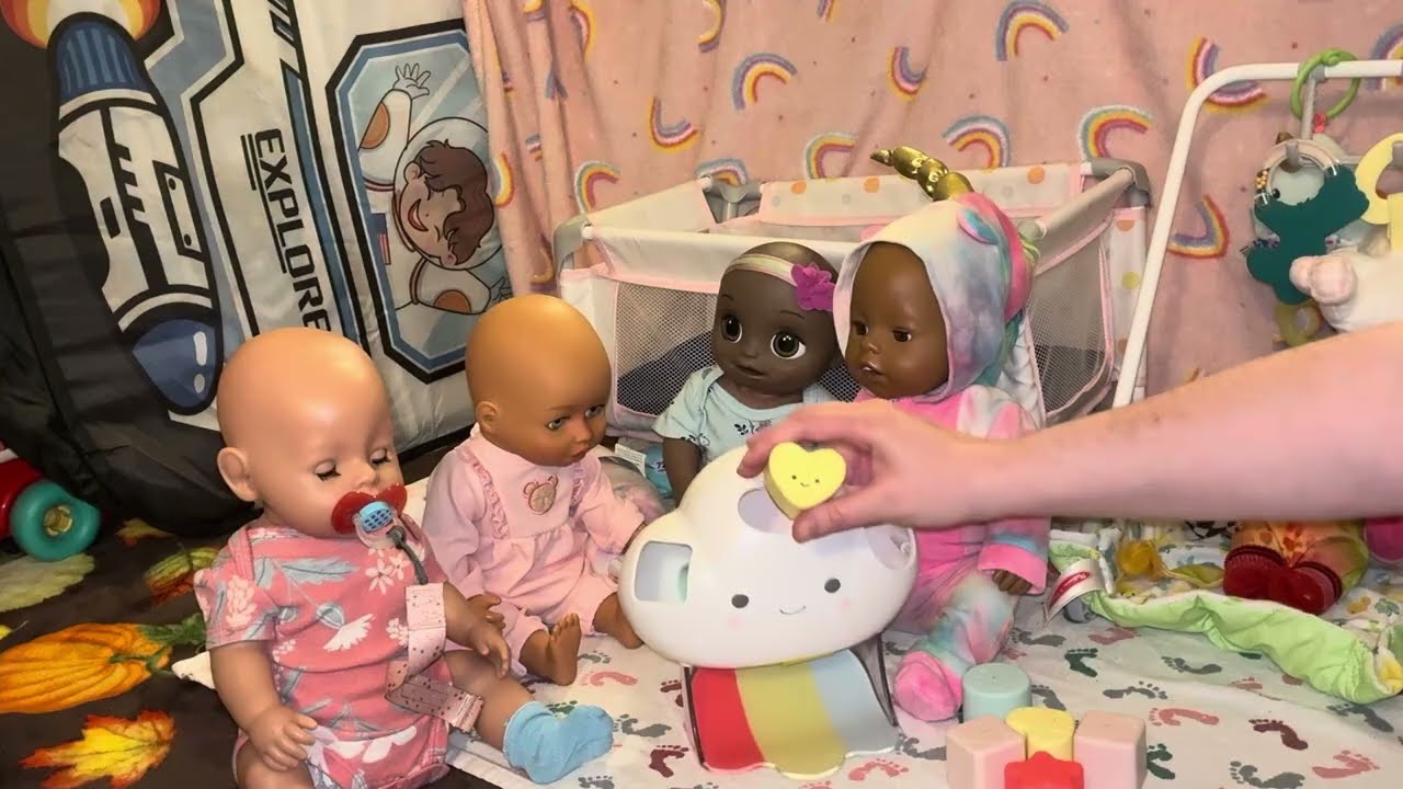 Кукла для дошкольников. Изучение форм и цветов. Бутылочки и сон. Baby Alive. Baby Born.