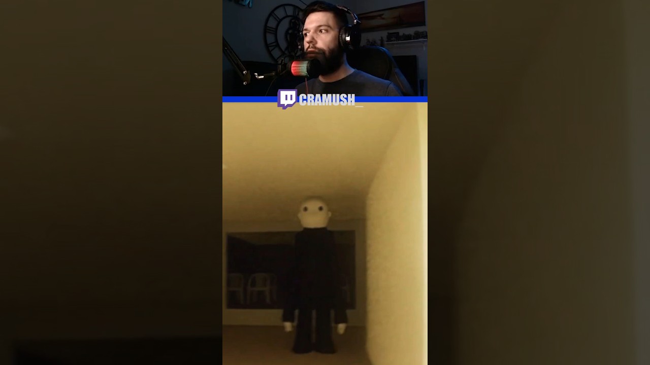 Tipi strani e dispettosi nelle backrooms #backrooms #twitchclips #Gaming #videogiochi #horror