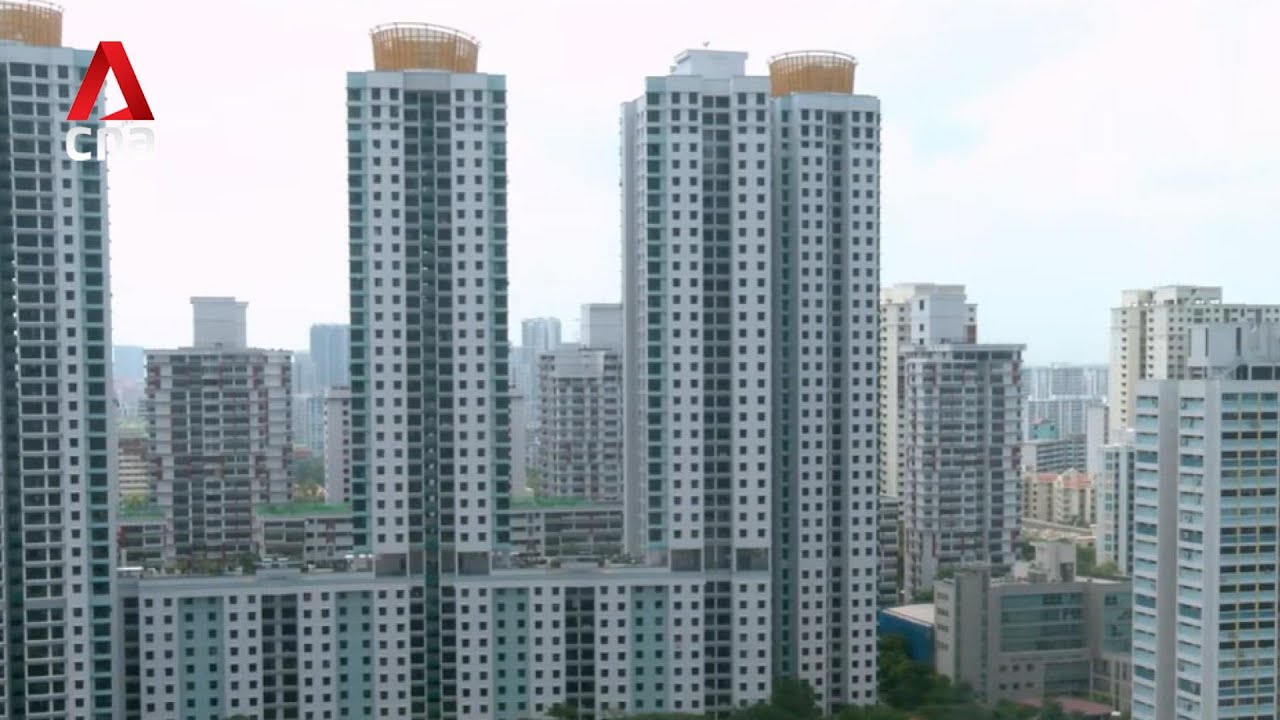 Singapore's median monthly household income crosses S$12,000
