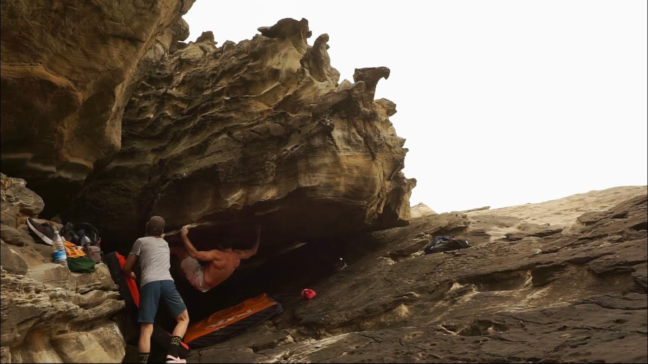 Tuduriclimbs: La Ley Seca 7A+ / Jaizkibel Boulder (Sector Justiz)