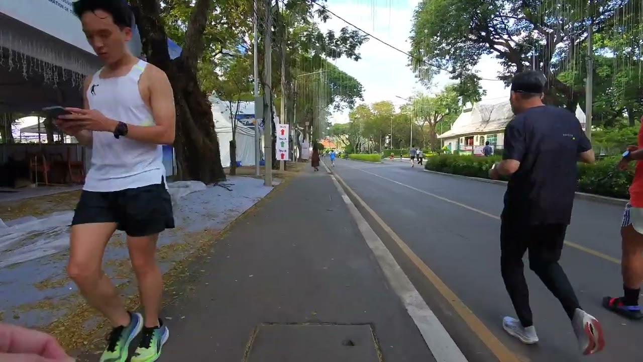 Bangkok  Lumphini Park Walk