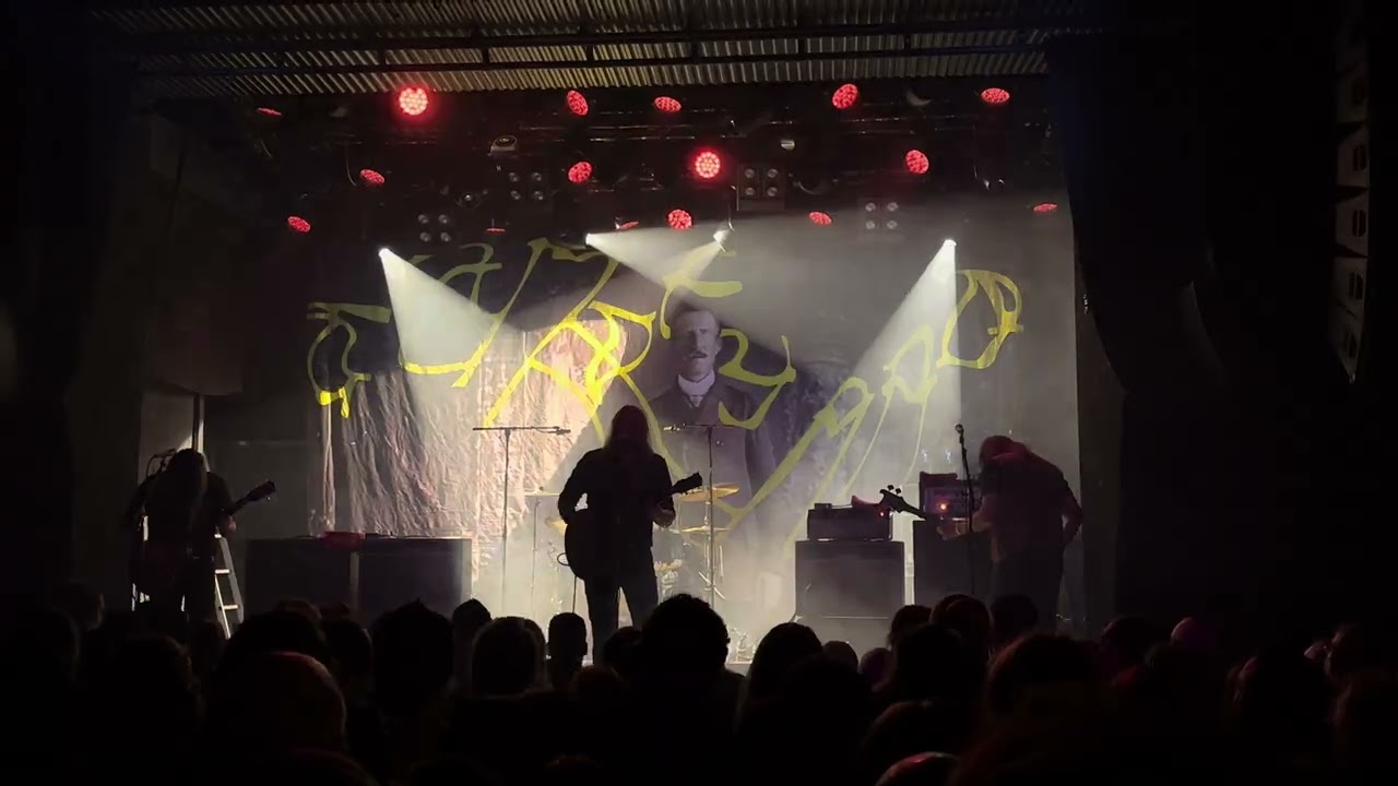 Graveyard - Walk On / Ain't Fit To Live Here @ Tavastia, Helsinki 18-02-26