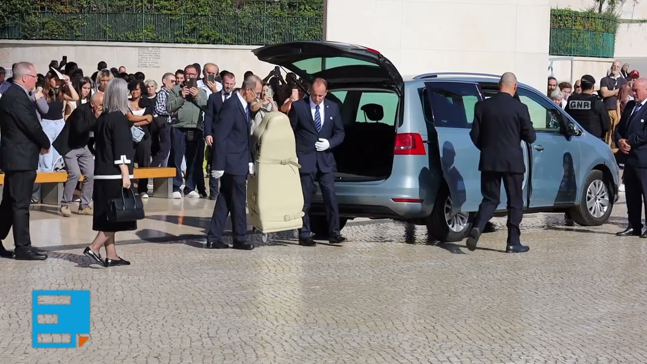 Saída de Nossa Senhora de Fátima para Roma