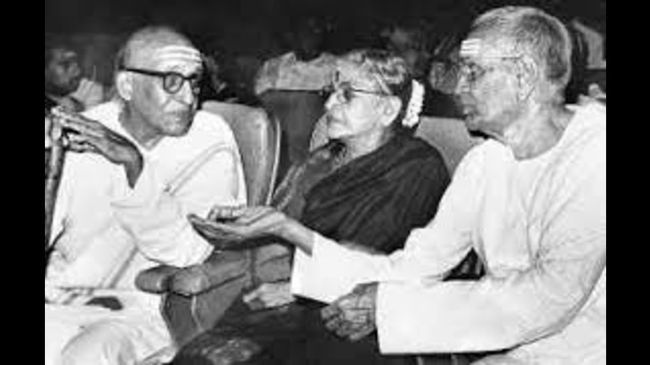 Semmangudi Srinivasa Iyer- Amba Nilayadakshi- Nilambari- Adi- Dikshitar