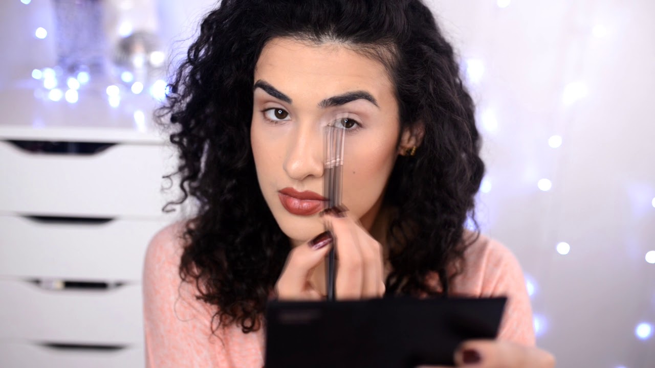 Sleek MakeUP Палетка теней i-Divine Peach Perfect