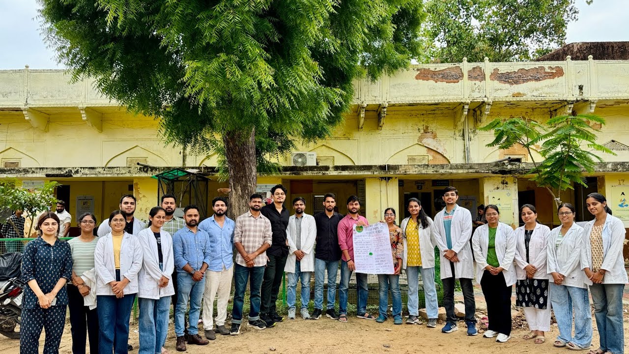 Doctor's of SMS Hospital Jaipur Raising Awareness about Impact of rapidly increasing population