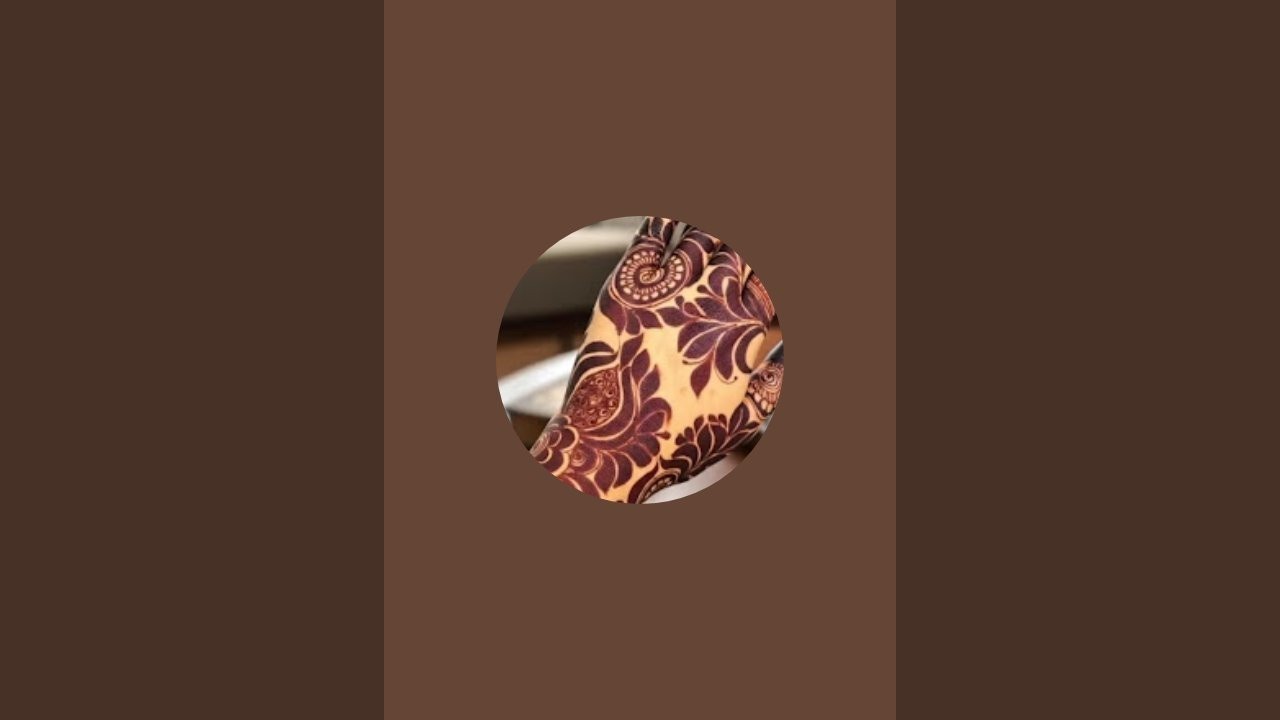 aisha-art is live
