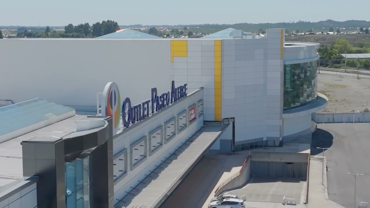 Outlet  Paseo Alerce 2