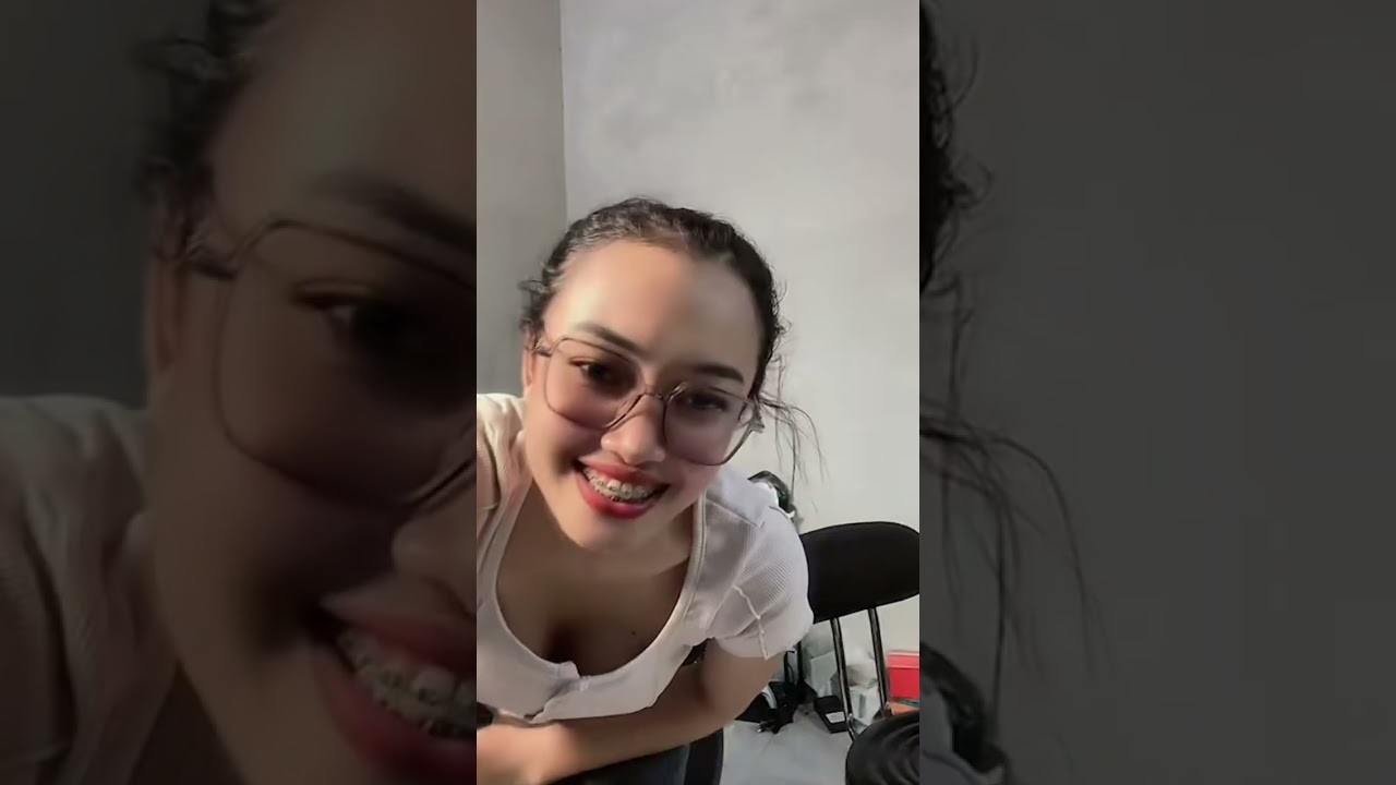 Dian Ayu live tiktok karaoke sama teman 2