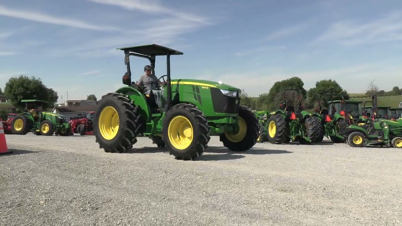Трактор John Deere 5105M Open Station 2023 года! Гарантия JD! Продаётся в Mast Tractor Sales.