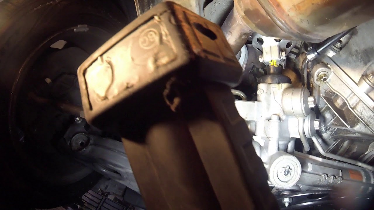 Mercedes E320 2000 Motor and Transmission Mounts