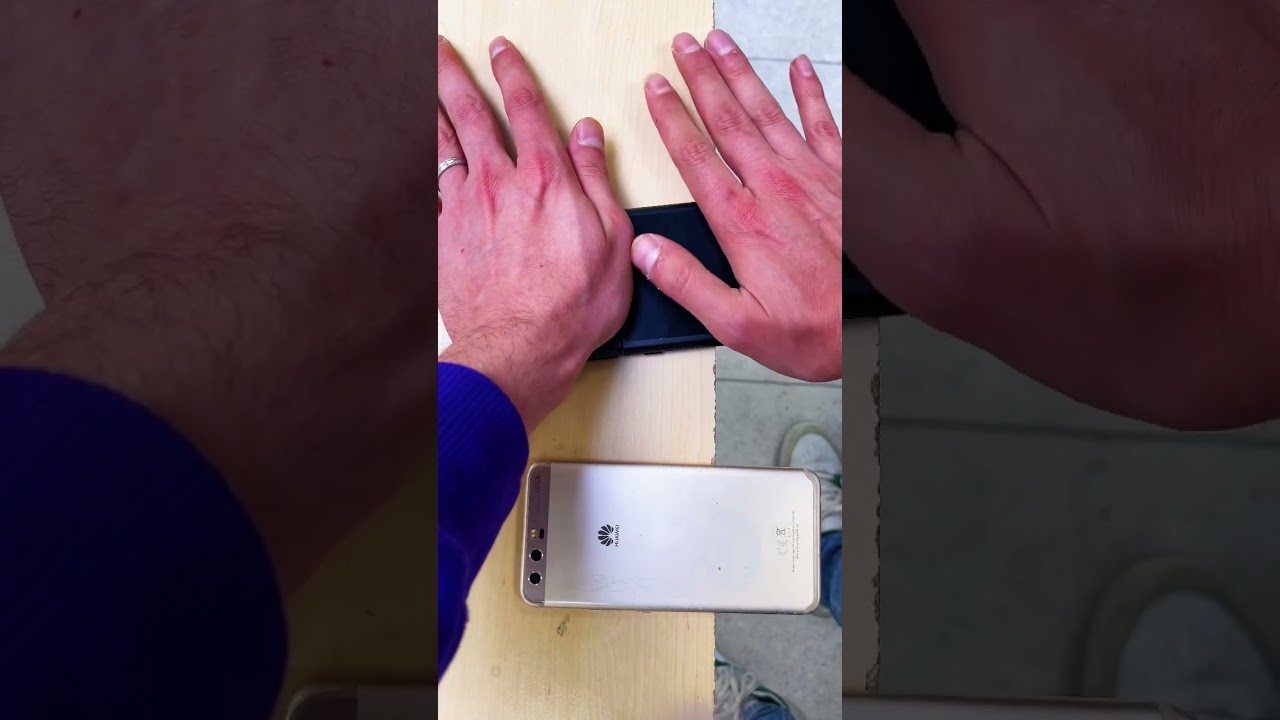 SAMSUNG VS HUAWEI BEND TEST