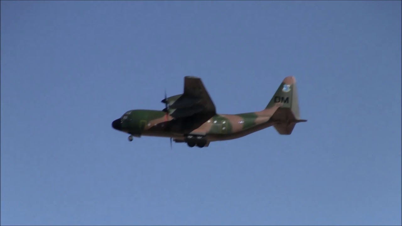 Lockheed C-130 Hercules (100