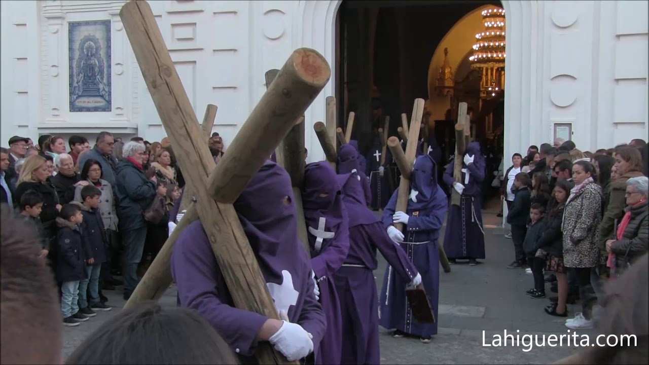 Salida Procesional del Cristo de la Vida de la Semana Santa de Isla Cristina 2019