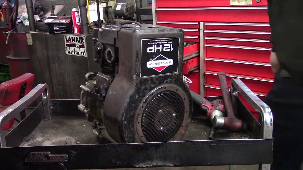 Briggs & Stratton 12hp engine  teardown with repair tips