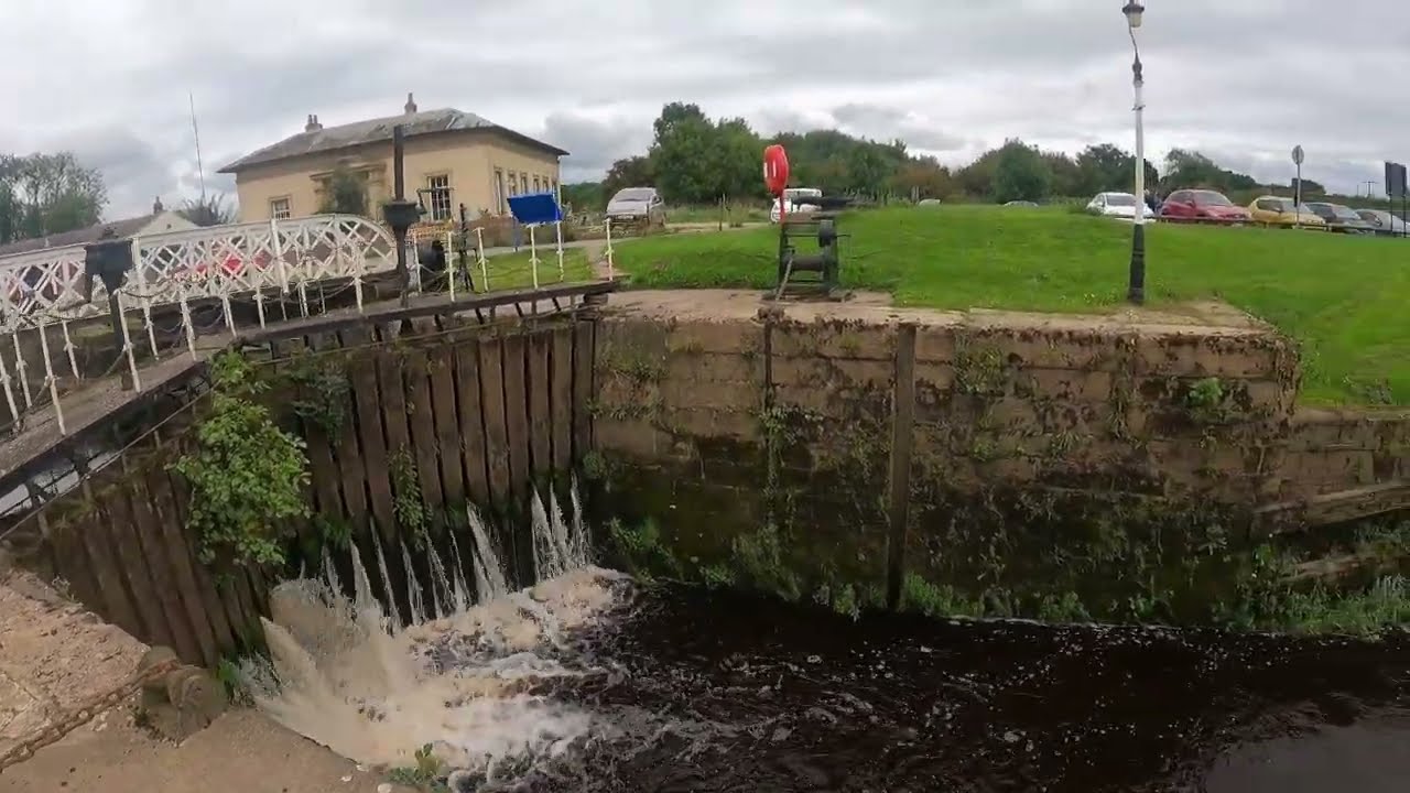 A Walk Around Naburn Locks, York, UK