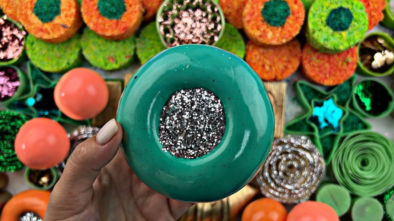 Clay cracking 💚crushing soap boxes with glitter and foam ⭐️soap roses