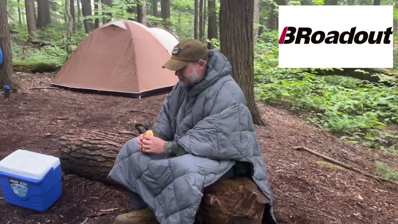 ATEPA Honcho Poncho Review: 3-in-1 Blanket, Poncho & Pillow for Outdoor Adventures
