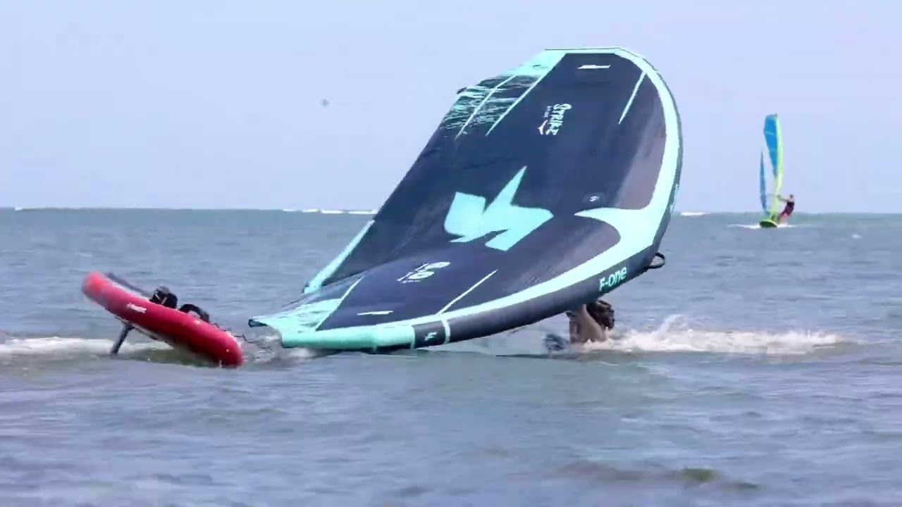 Jason Meens wing foil Miami / Virginia Key March 2022