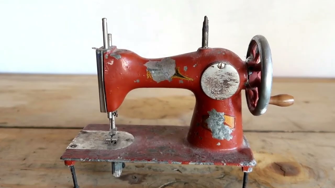 URSS Sewing Machine Restoration