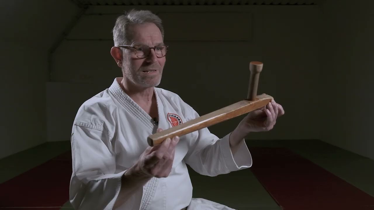 Kobujutsun harrastaja Vesa - Espoon Yuishinkai