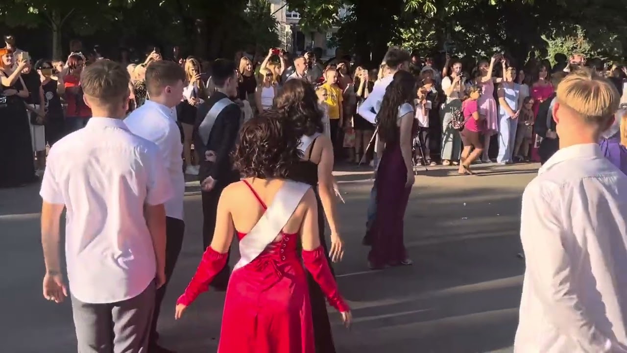 Вальс від випускників Петропавлівського ліцею №1