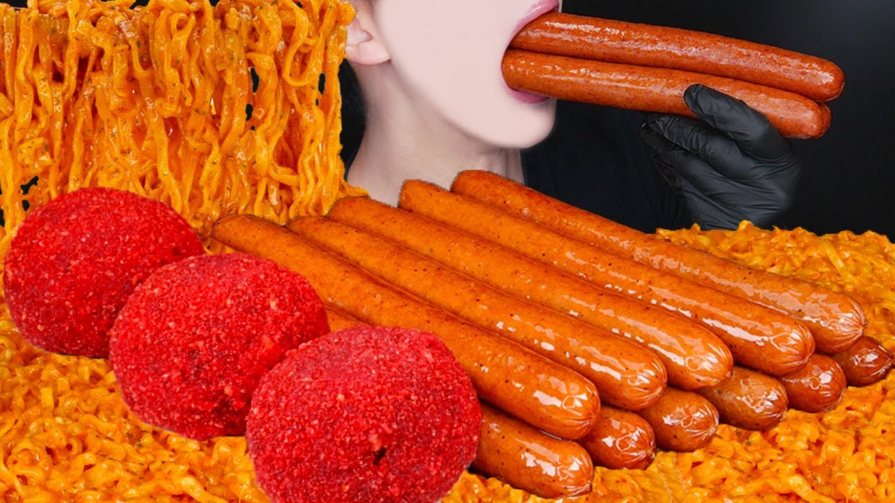 ASMR GIANT SAUSAGE CHEETOS CHEESE BALLS CARBO FIRE NOODLES FIRE SAUCE COOKING MUKBANG먹방EATING SOUNDS